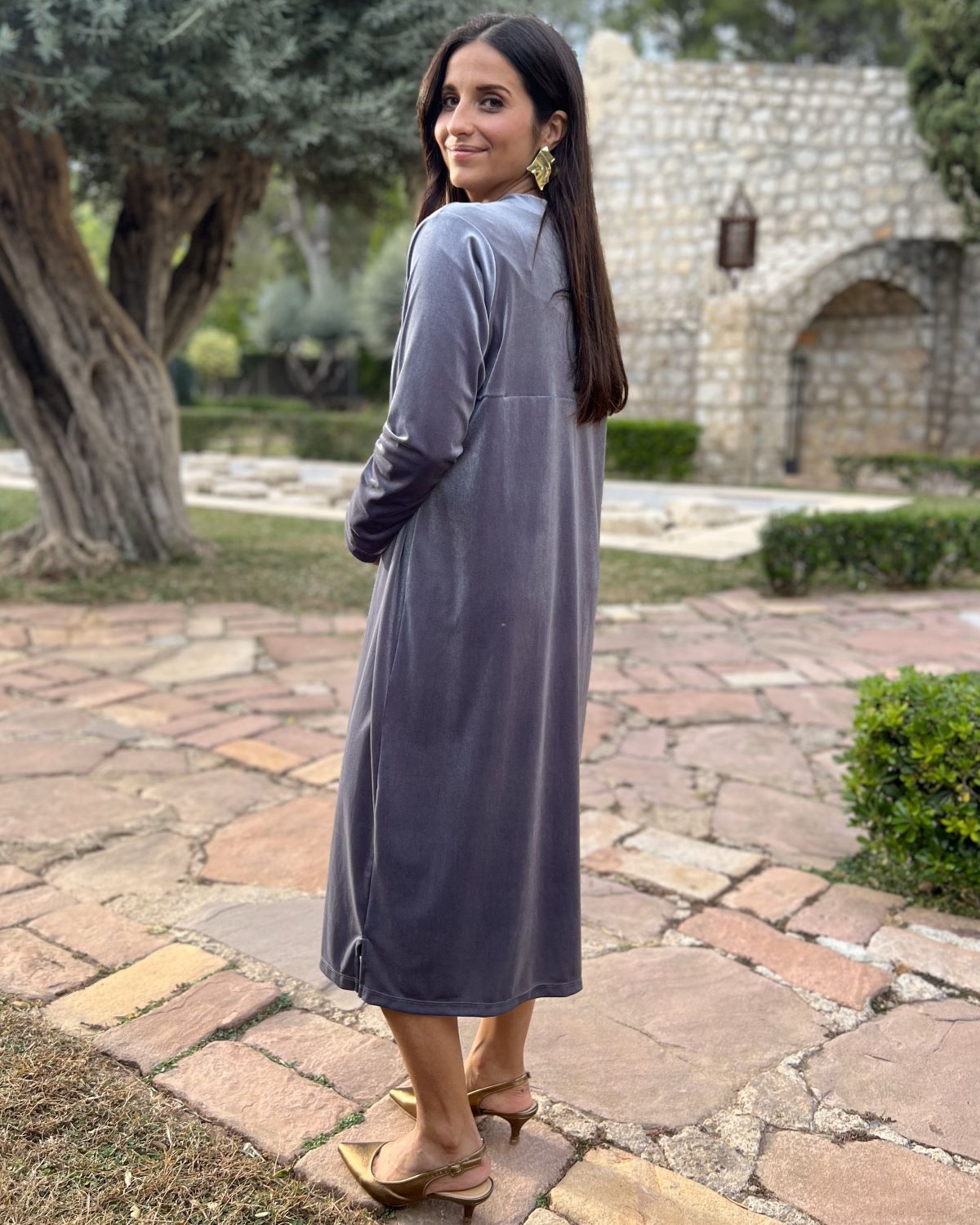 Gray velvet bag coat