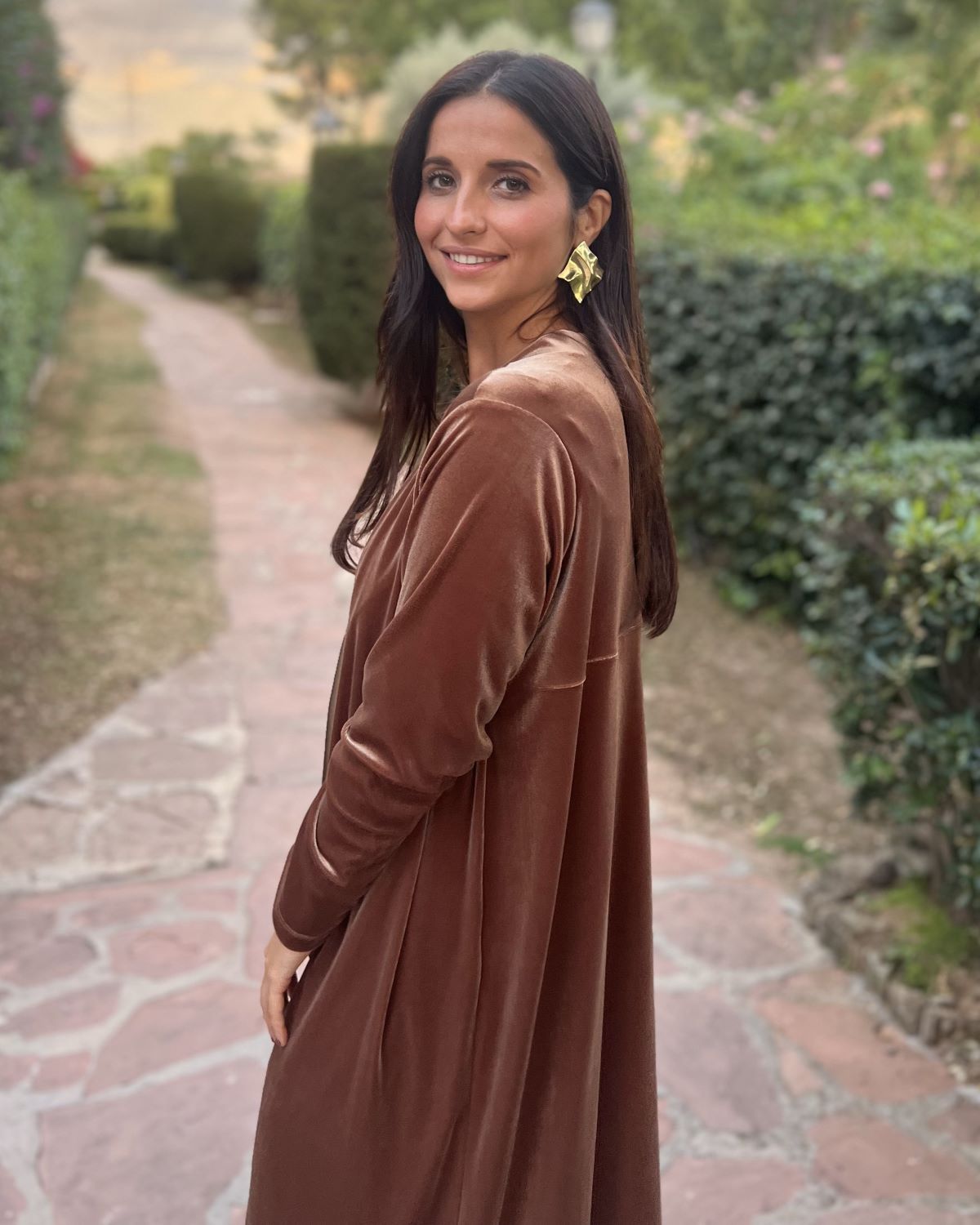 Ocher velvet bag coat