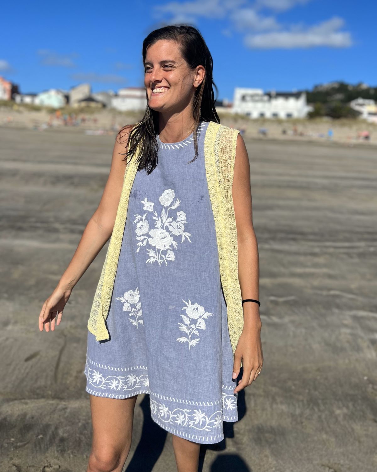 Foldable lemon vest