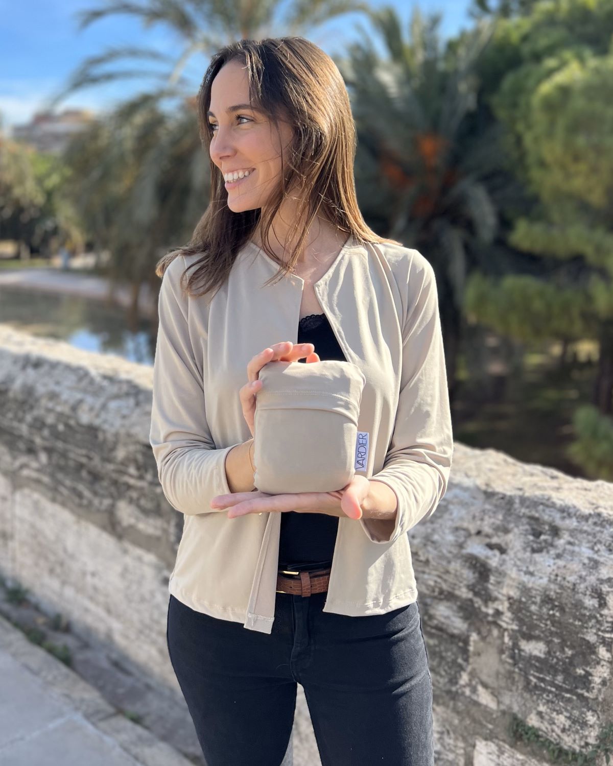 Packable white jacket