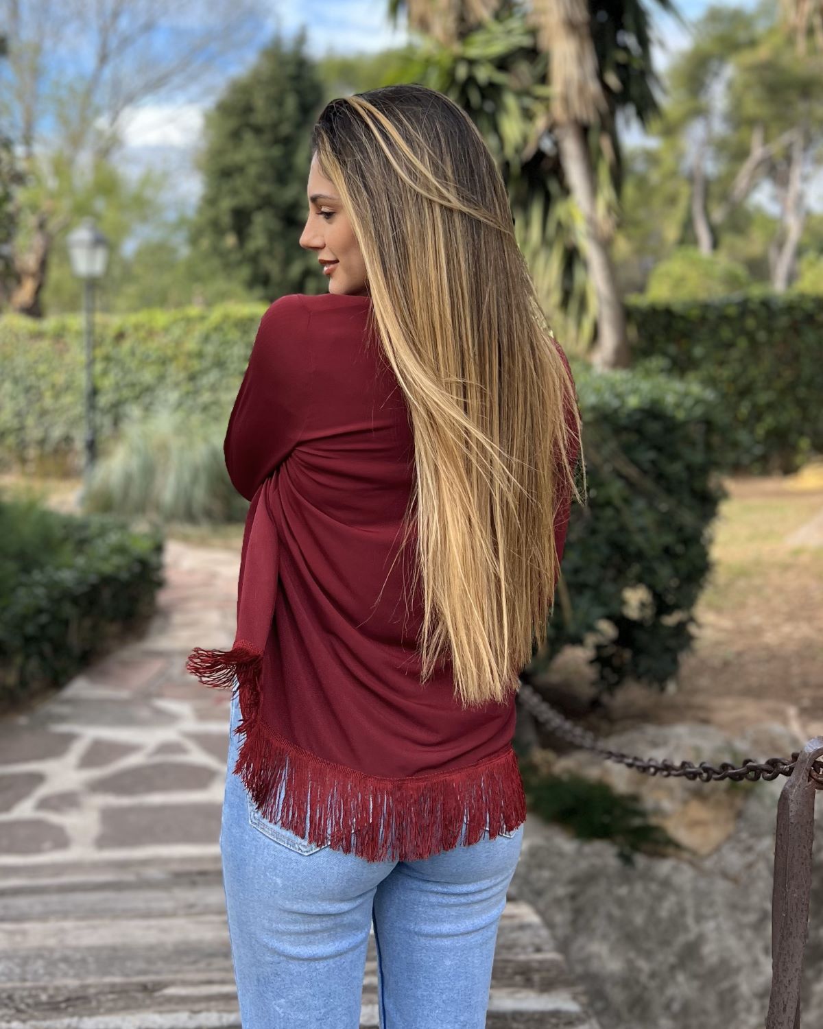 Foldable wine fringe jacket