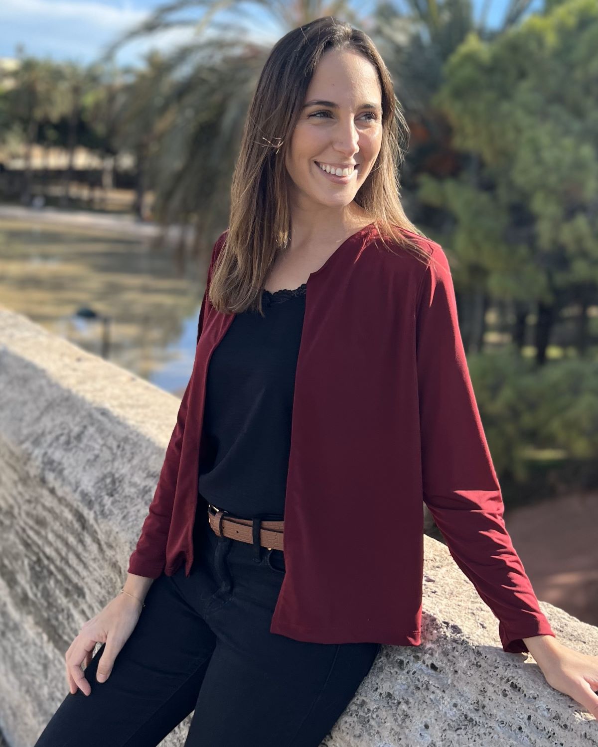 Packable wine jacket