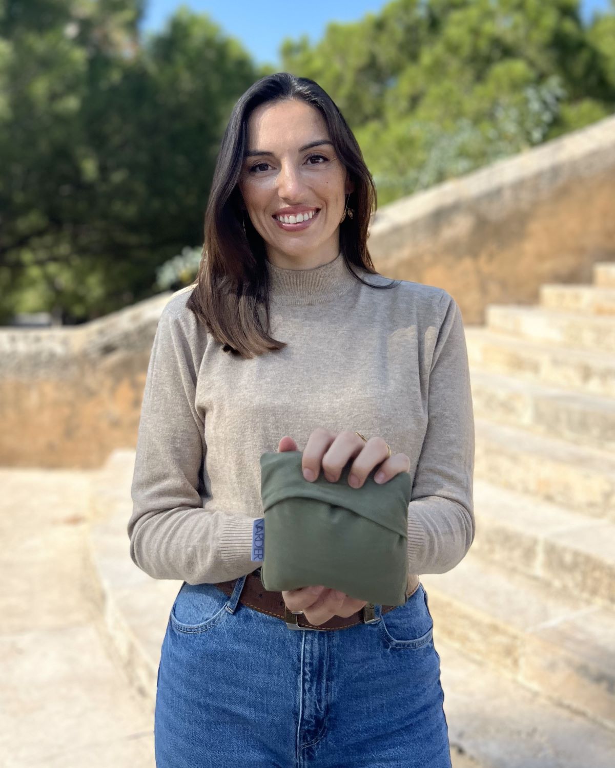 Foldable military scarf