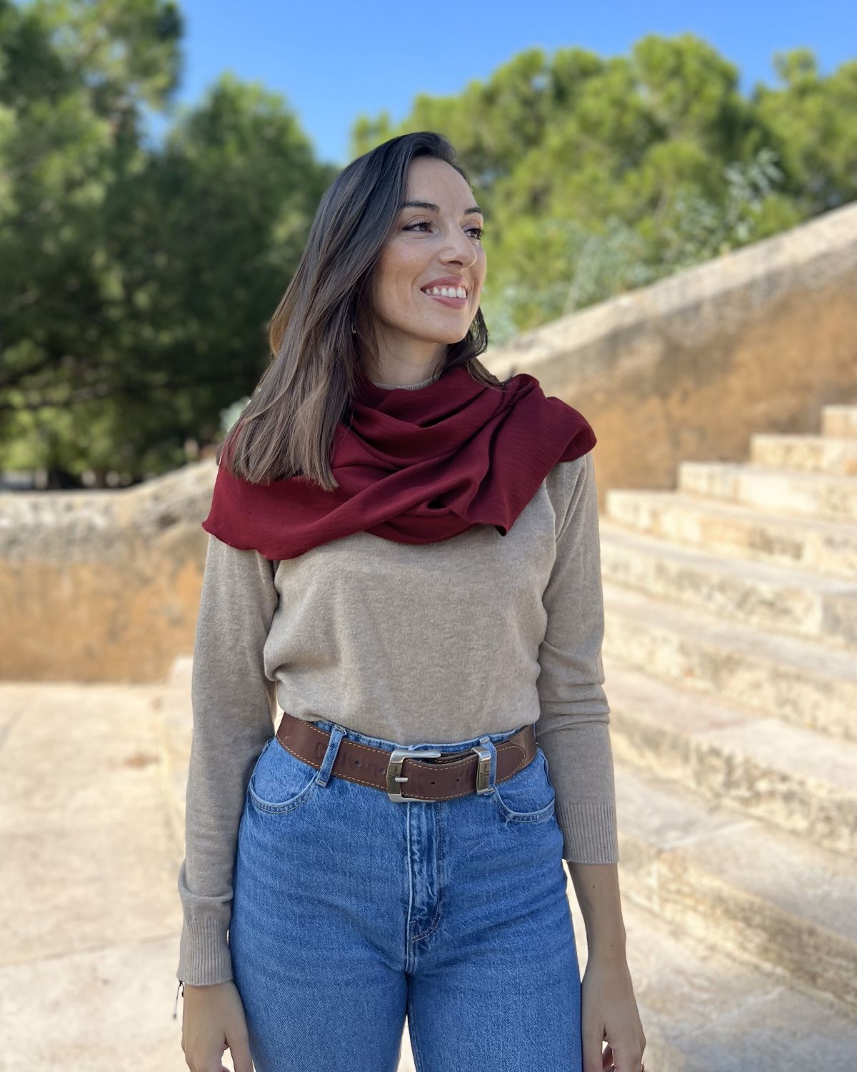 Foldable wine scarf