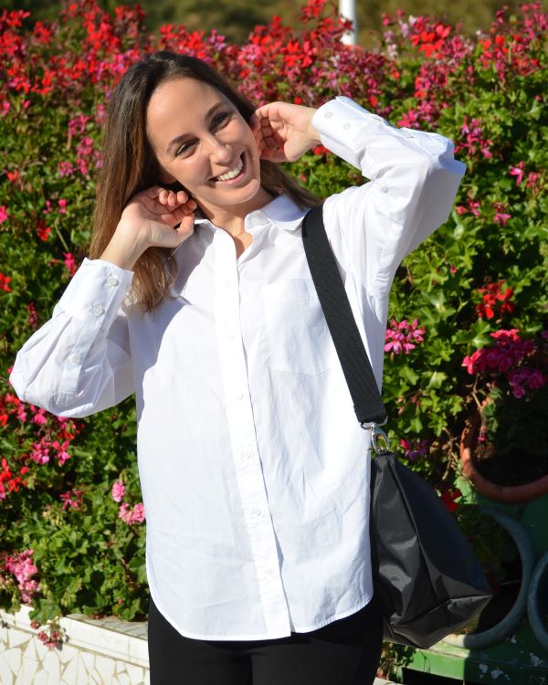 Foldable black bag without strap