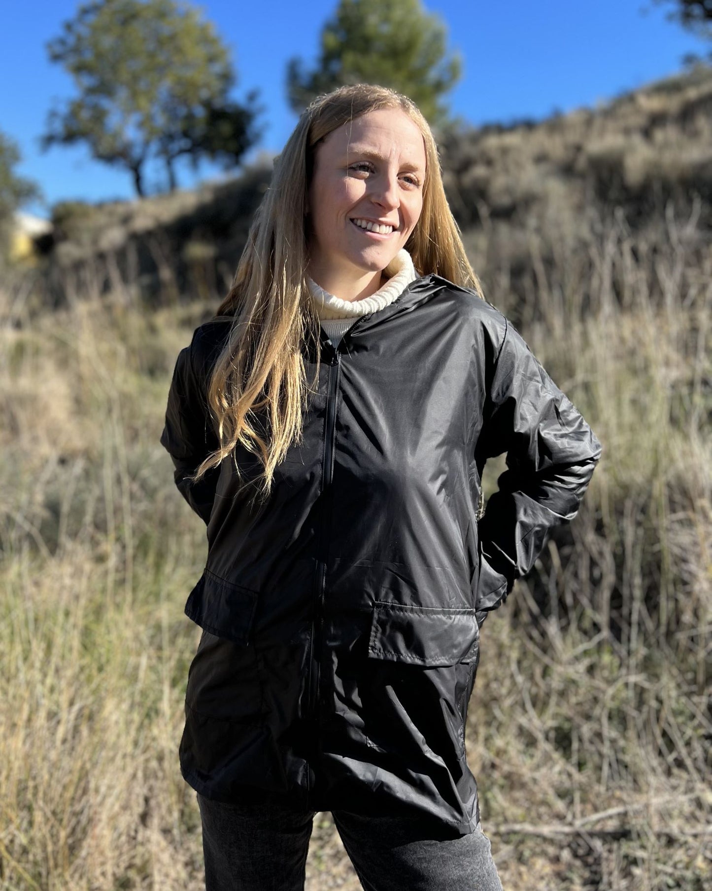 Unisex Packable Black Raincoat 2.0*