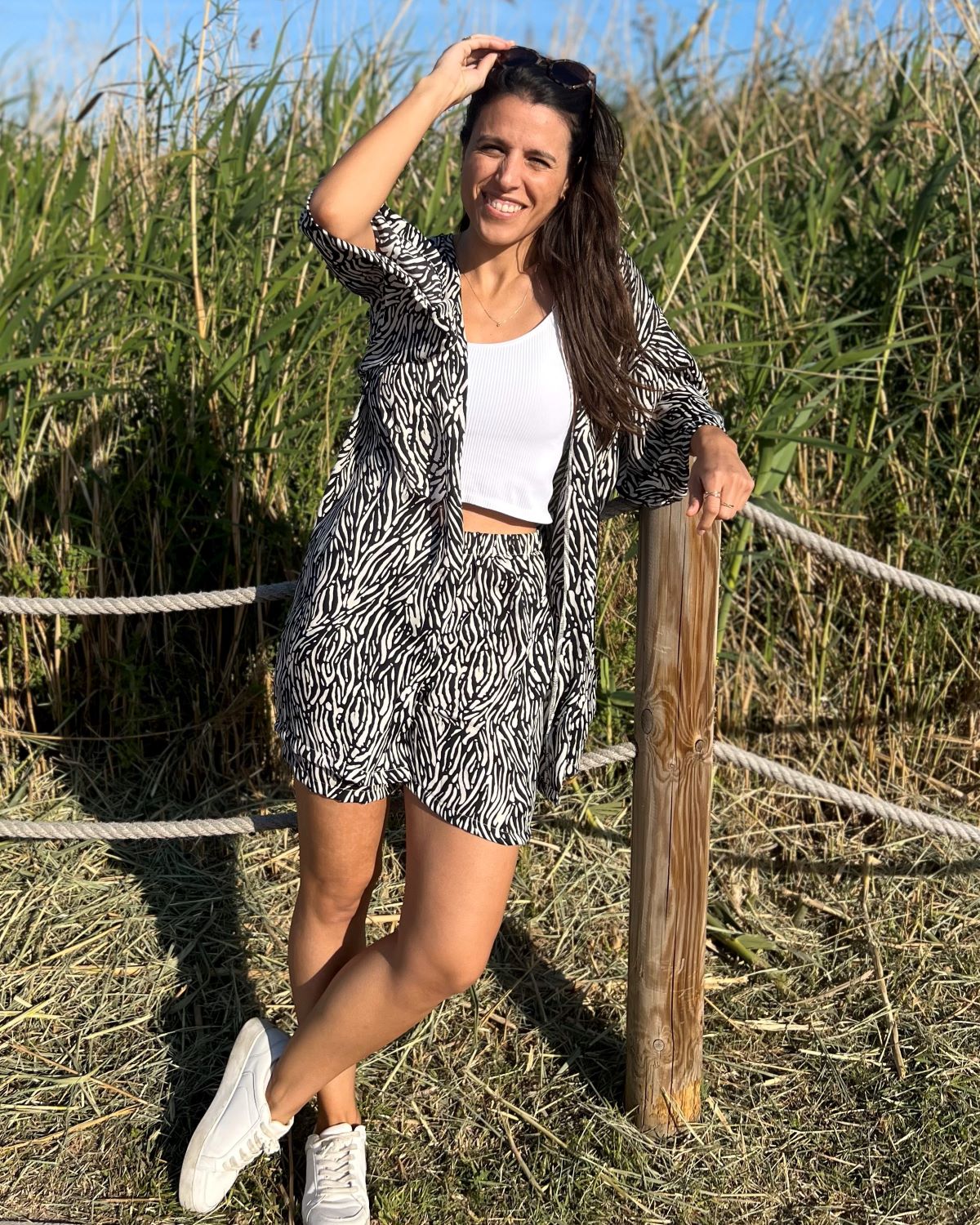 Foldable Gray Floral Kimono