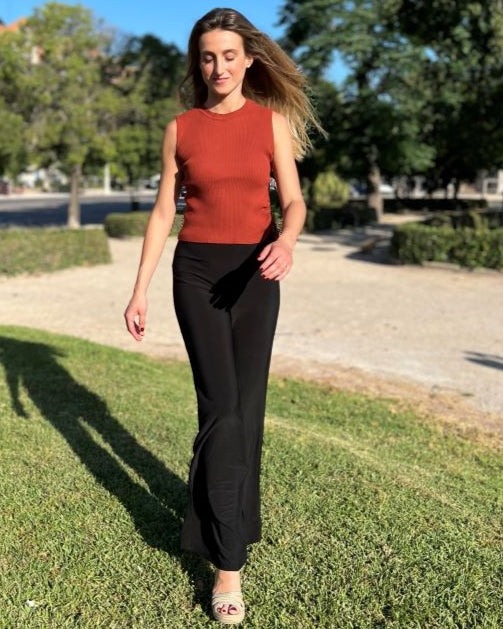 Foldable black pants