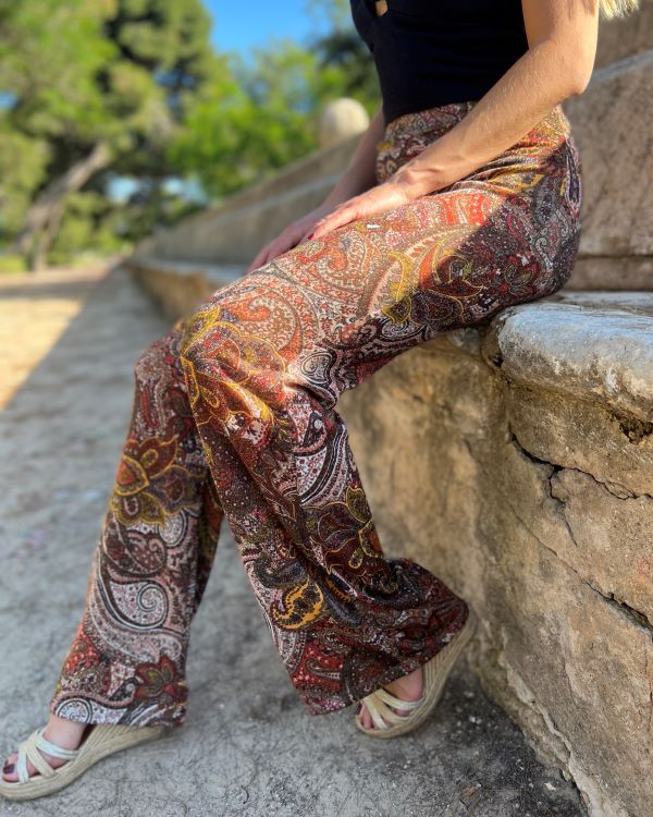 Foldable olive print trousers